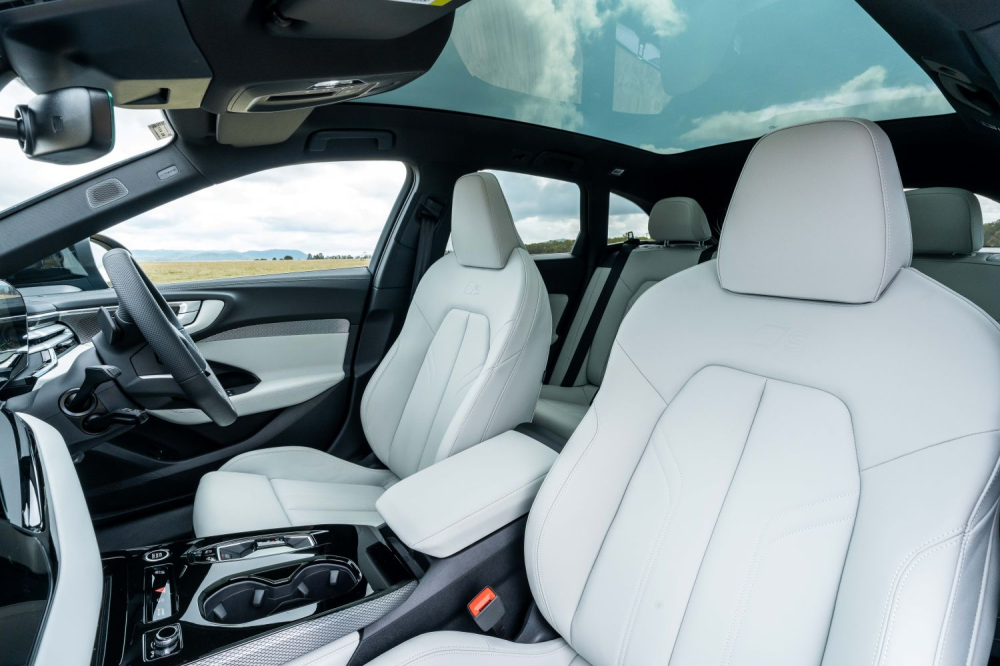 2026 Audi A5 Avant e-hybrid Quattro S Line
