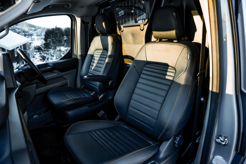 2026 Ford Transit Custom Trail